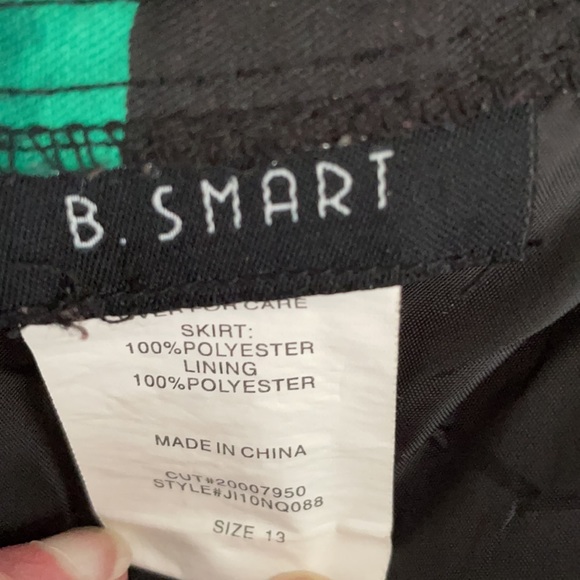 🎉HP🎉B. Smart Skirt💥Final price- on offers, no bundles 💥 - Picture 8 of 8